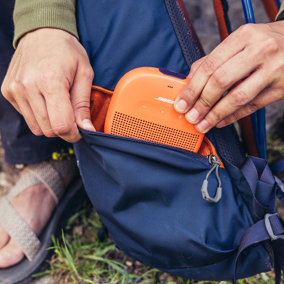 Gregory Men's Inertia 18 H2O - Quest Outdoors