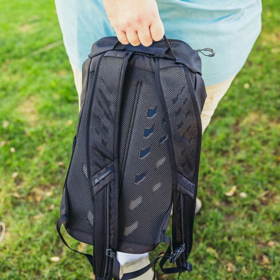 Gregory Nano 16 Plus - Quest Outdoors