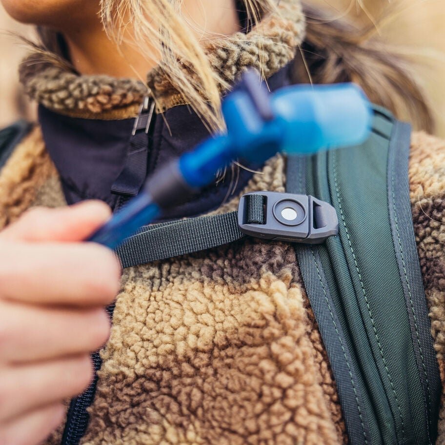 Gregory Women's Swift 16 H2O - Quest Outdoors