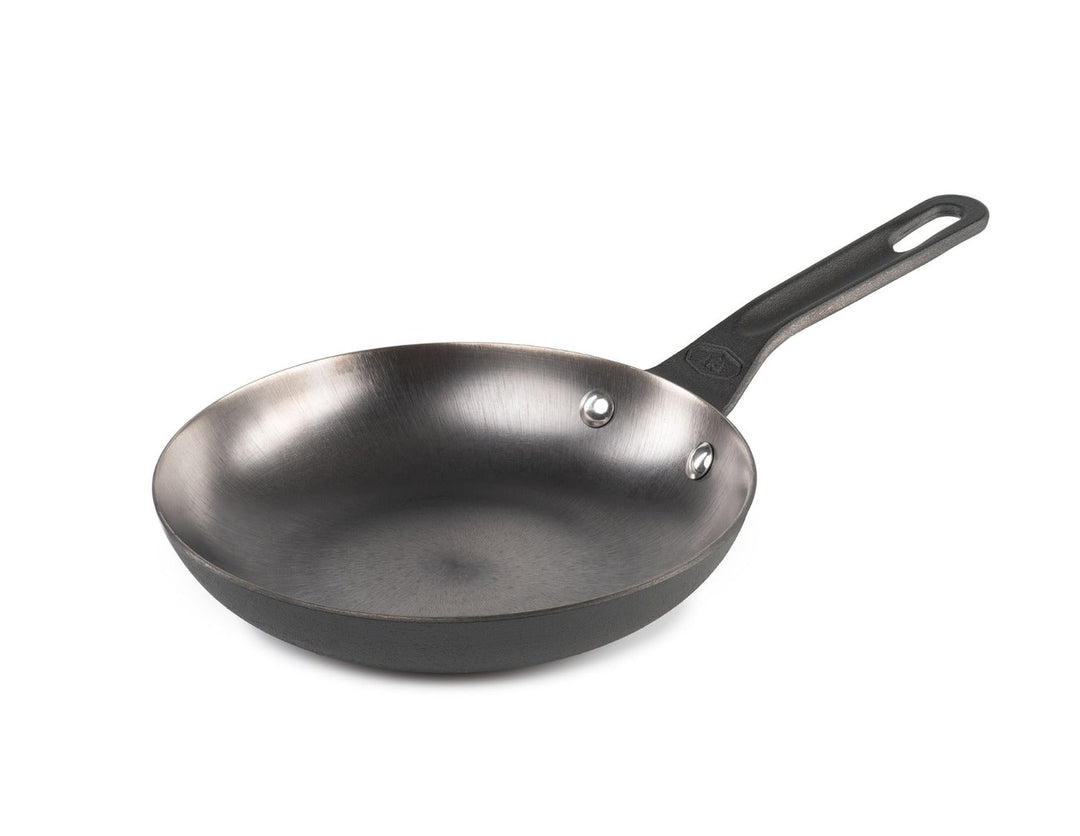 GUIDECAST Frying Pan 12" - Quest Outdoors