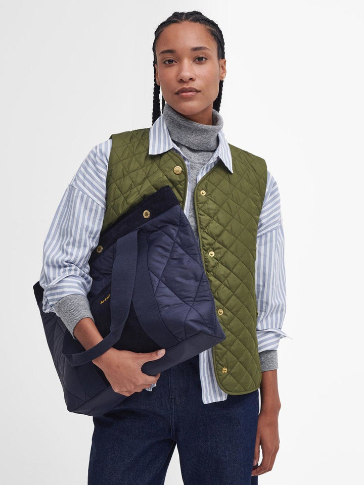 Healy Quilted Tote Bag - Quest Outdoors