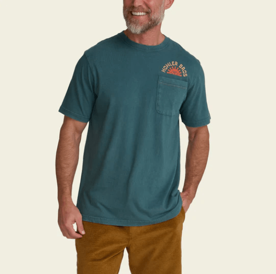 Howler Bros Men's Cotton Pocket T-Shirt - Quest Outdoors