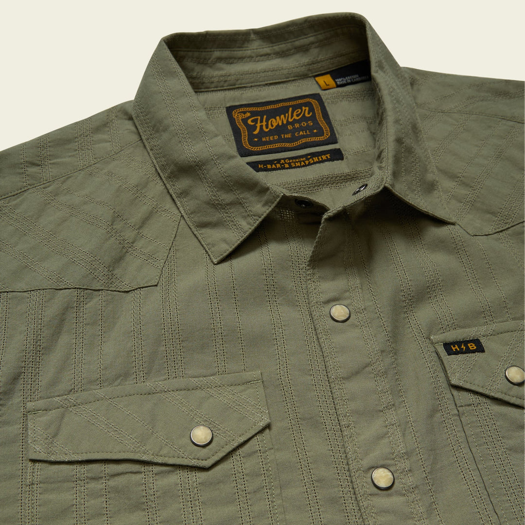 Howler Bros Men's H Bar B Snapshirt - Quest Outdoors