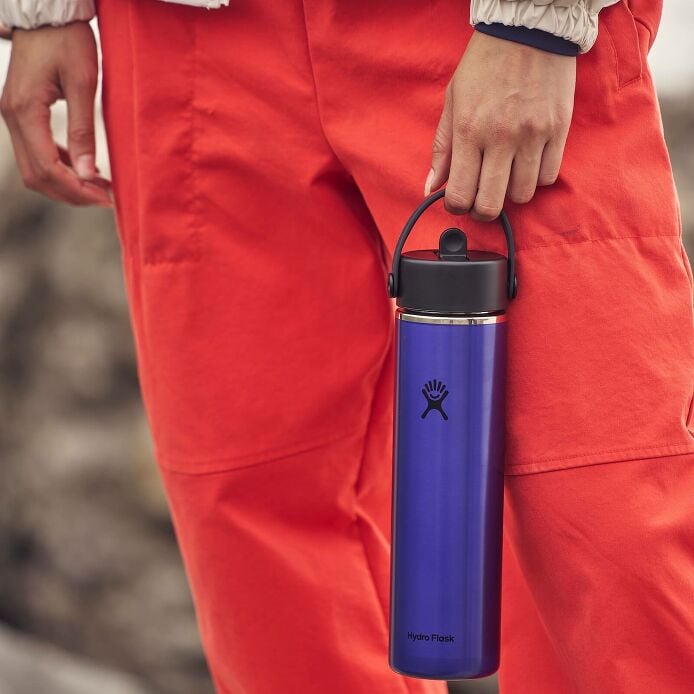 Hydro Flask 24 oz Lightweight Flex Straw Bottle - Quest Outdoors