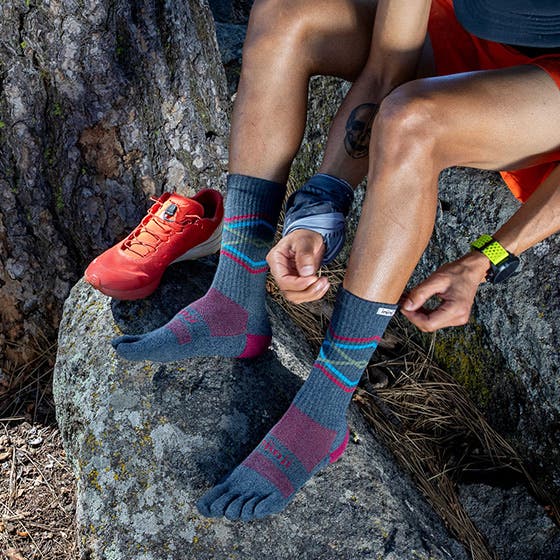 Injinji Trail Midweight Crew - Quest Outdoors
