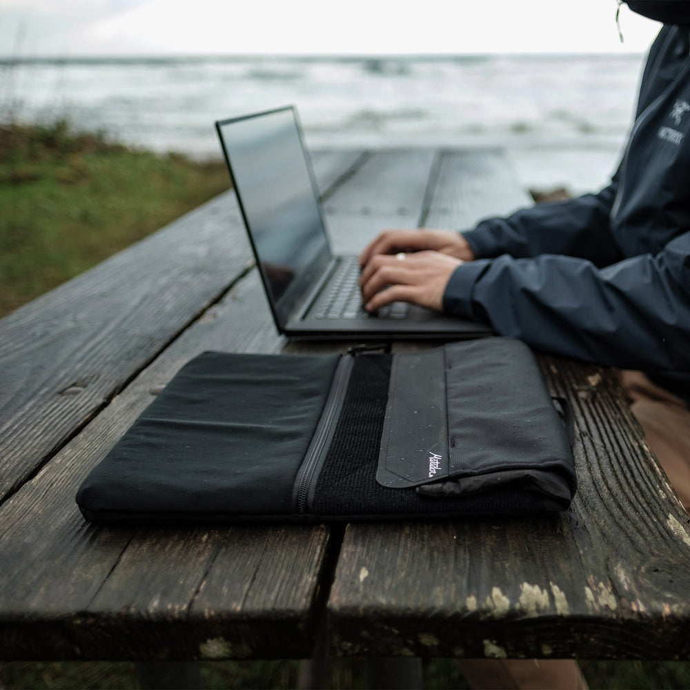 Laptop Base Layer - Quest Outdoors