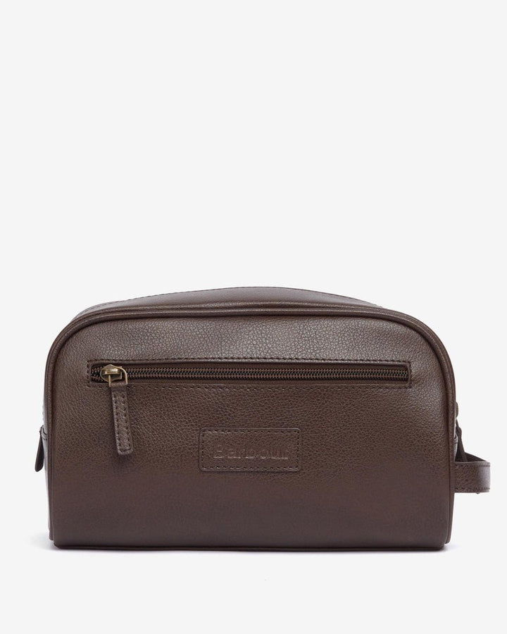 Leather Washbag - Quest Outdoors