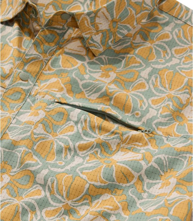 L.L.Bean Men's Ultralight Venture Shirt, Short - Sleeve Print - Quest Outdoors