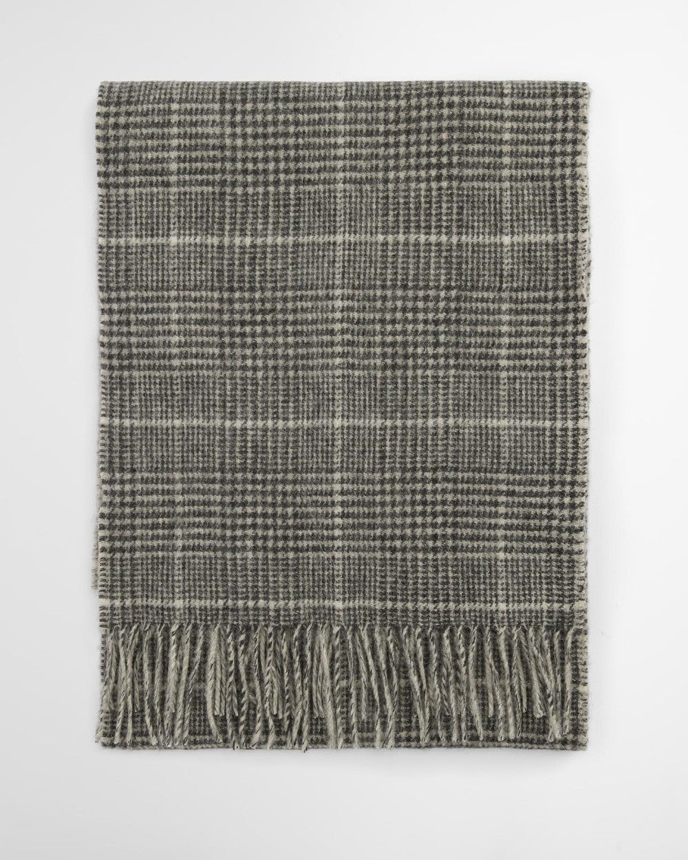 Noelle Reversible Check Scarf - Quest Outdoors