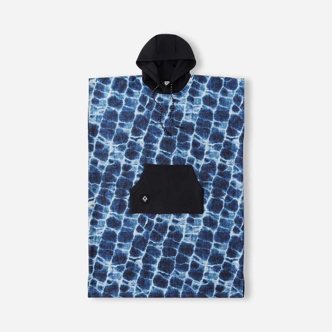 Nomadix Changing Poncho - Quest Outdoors