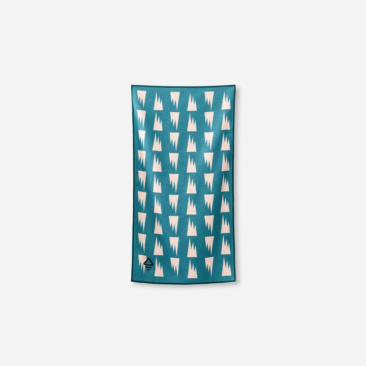 Nomadix Hand Towel - Quest Outdoors