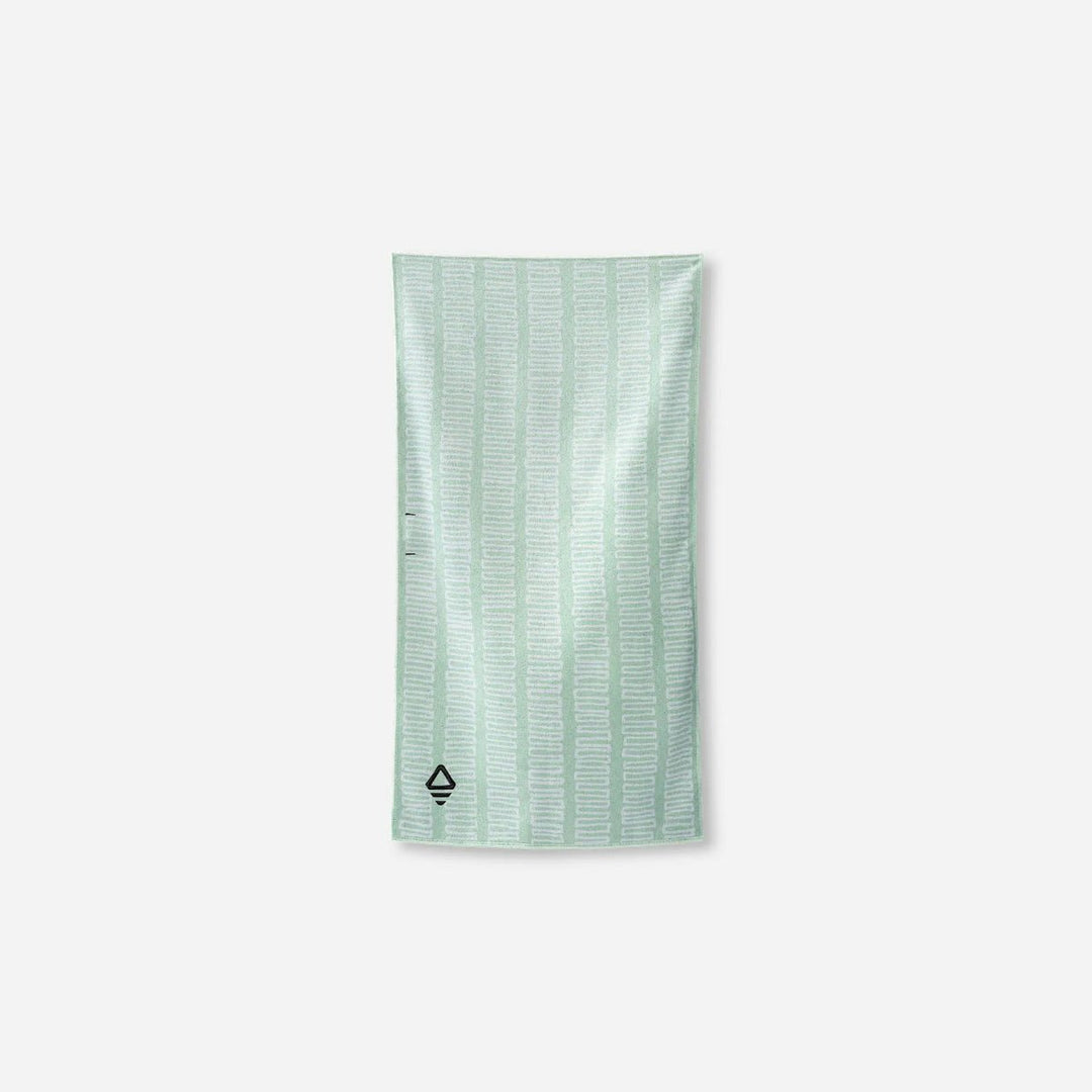 Nomadix Hand Towel - Quest Outdoors