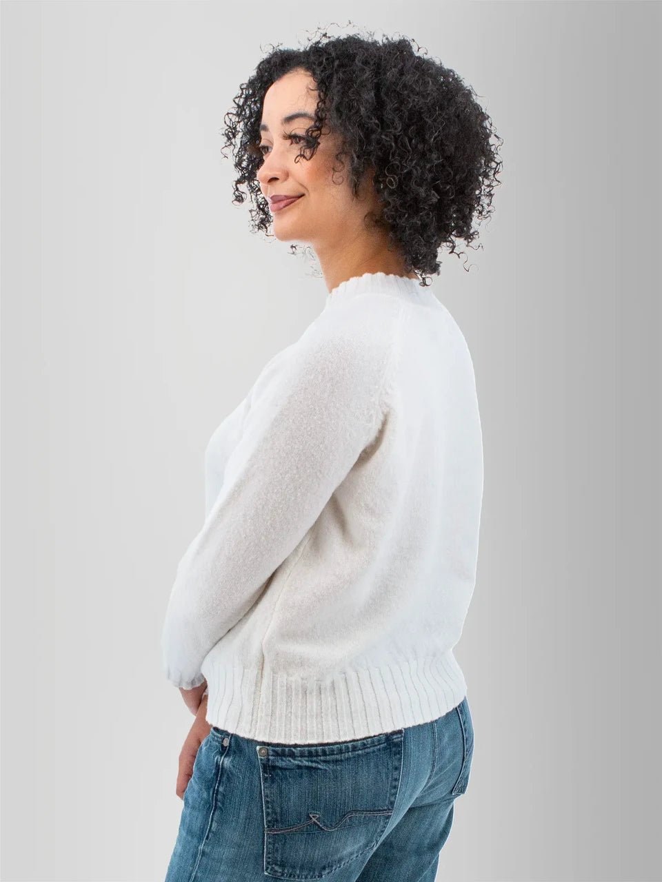 Old Ranch Women's Adalynn Raglan Sleeve Sweater - Quest Outdoors