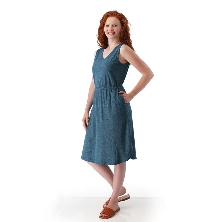 Old Ranch Women's Blue Skies Printed V - Neck Dress - Quest Outdoors
