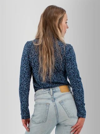 Old Ranch Women's Mariela Organic Cotton Floral Turtleneck - Quest Outdoors