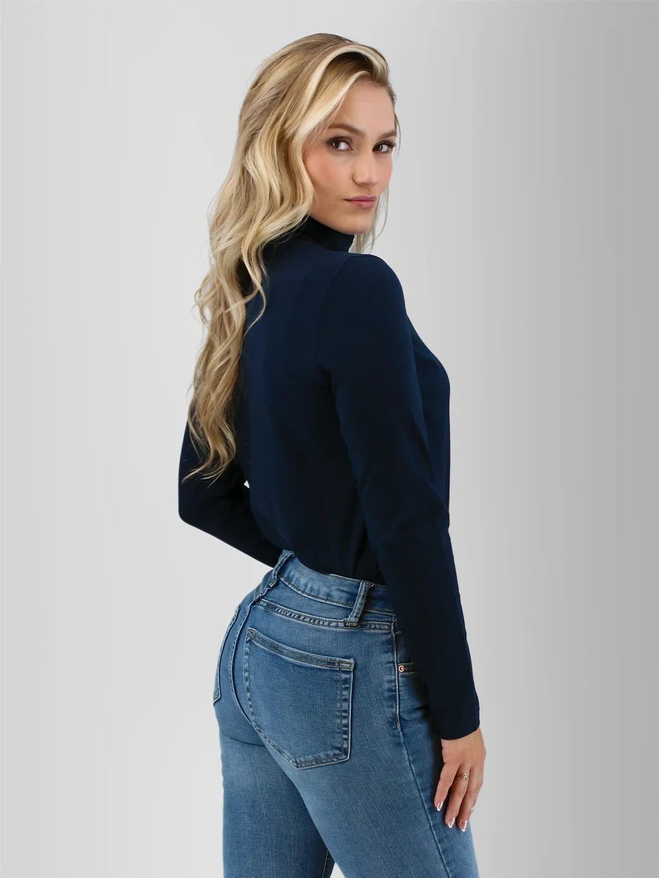 Old Ranch Women's Mariela Organic Turtleneck - Quest Outdoors