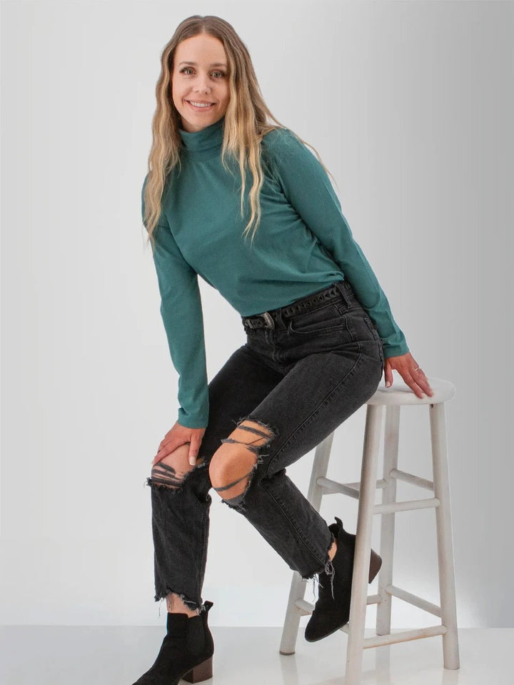Old Ranch Women's Mariela Organic Turtleneck - Quest Outdoors