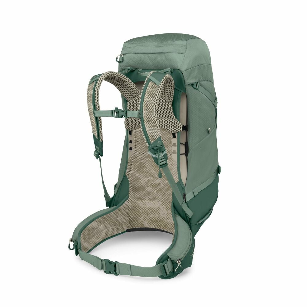 Osprey Stratos 44 - Quest Outdoors