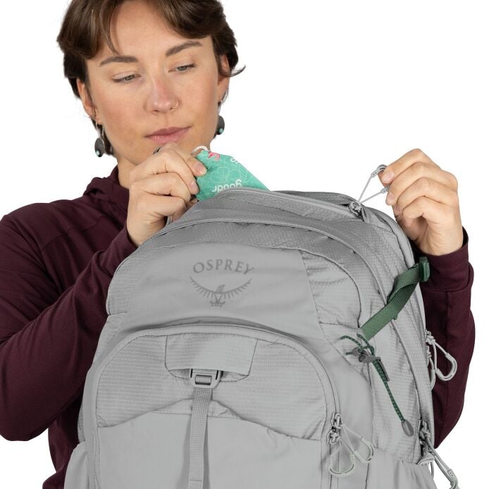 Osprey Women's Mira 34 Hiking Hydration Backpack - Quest Outdoors