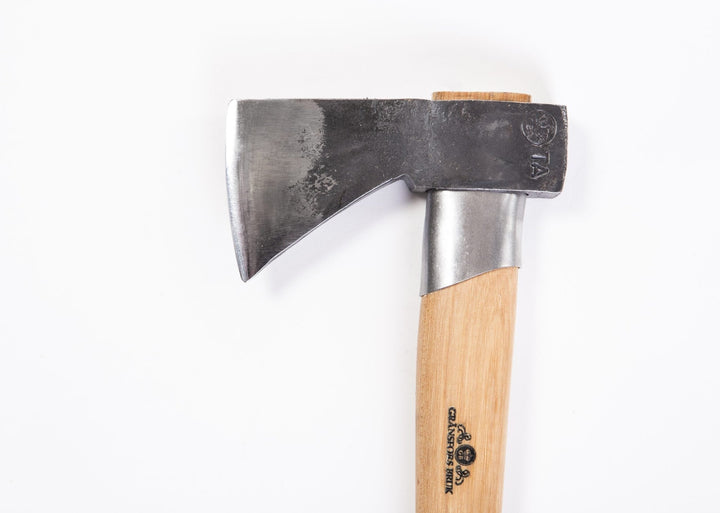 Outdoor Axe - Quest Outdoors