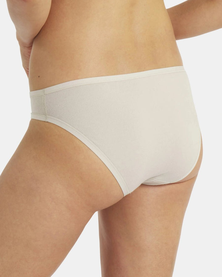 Paka Women's Essential Bikini Brief - Quest Outdoors