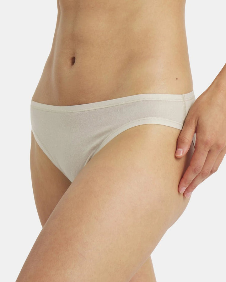 Paka Women's Essential Bikini Brief - Quest Outdoors