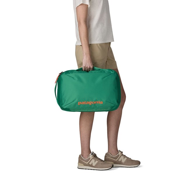 Patagonia Black Hole Micro MLC - Quest Outdoors