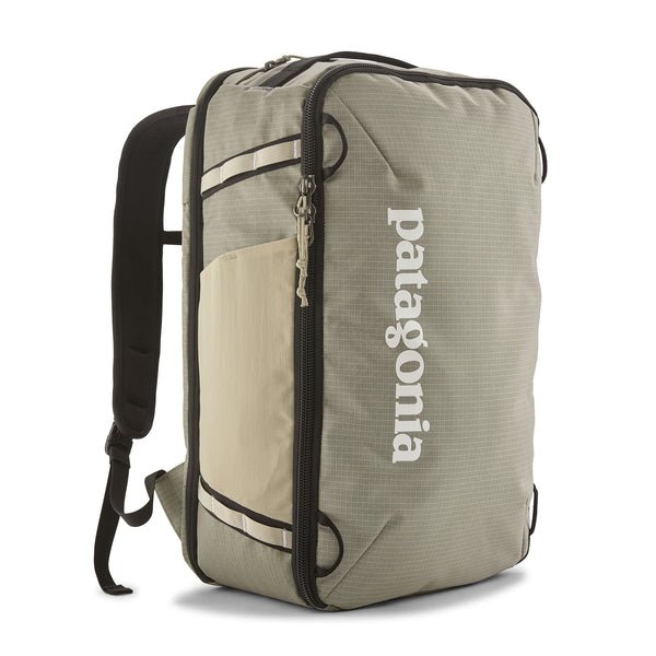 black hole patagonia mini messenger Hole 12L Worn Wear The main compartment is easily accessible and consists of two parts so that all items are clearly arranged and easily accessible Patagonia Black Hole Mini MLC