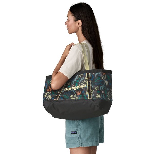 Patagonia Black Hole Tote 25L - Quest Outdoors