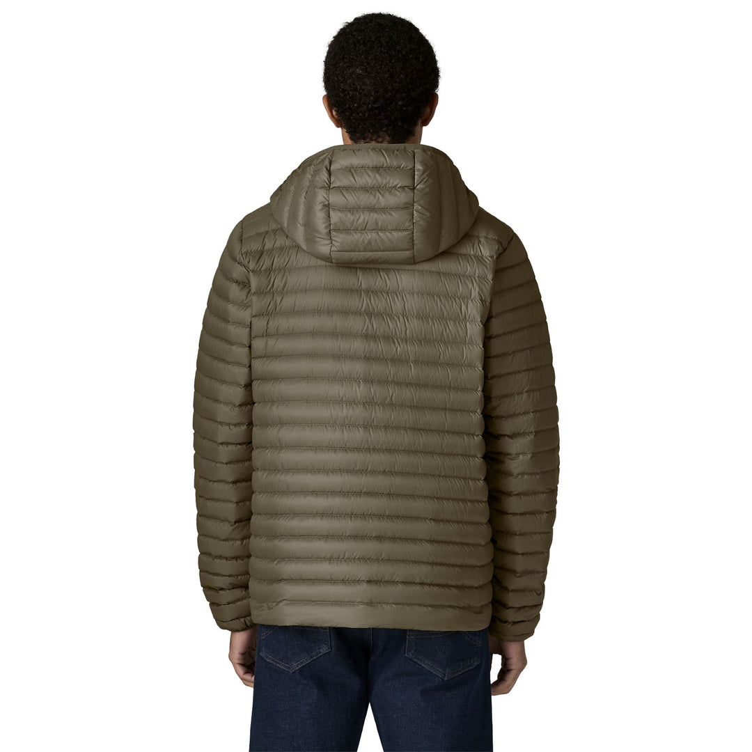 Patagonia Men's Lightweight Down Sweater™ Pullover - Quest Outdoors