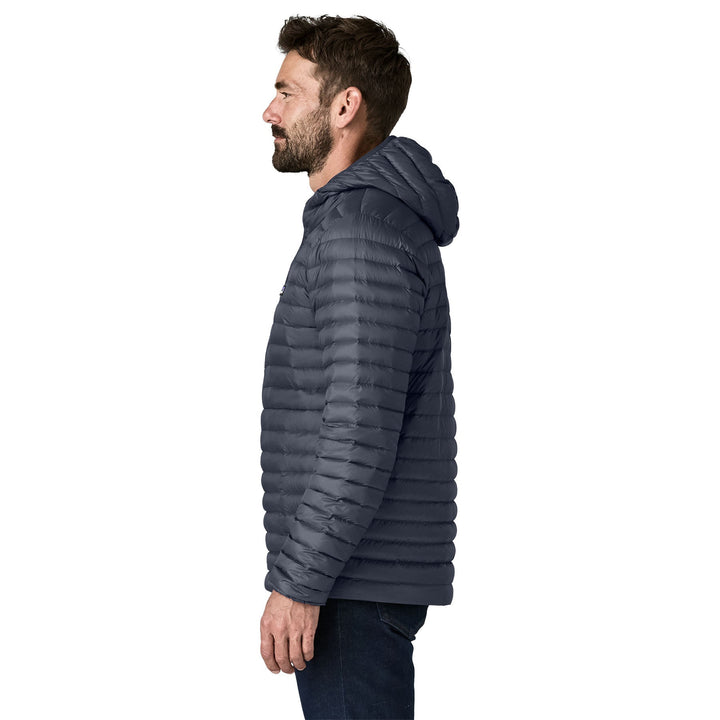 Patagonia Men's Lightweight Down Sweater™ Pullover - Quest Outdoors