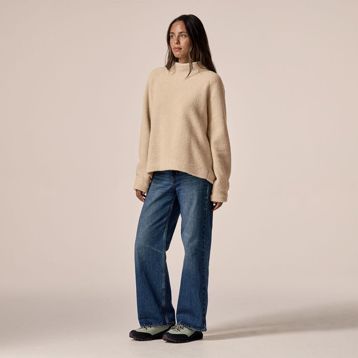 Patagonia Women's Reclaimed Sweater Pullover - Quest Outdoors