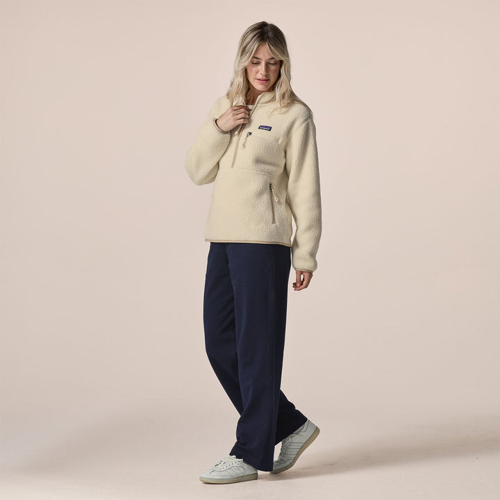 Patagonia Women's Retro Pile Marsupial - Quest Outdoors