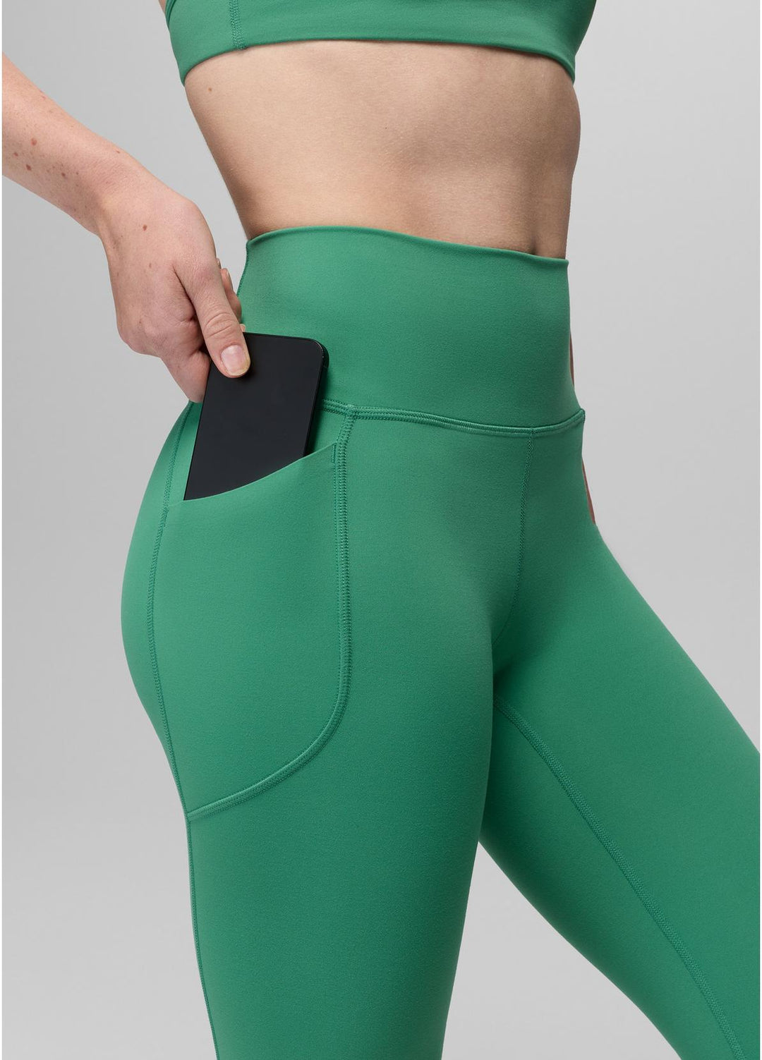 PrAna Women's Luxara Pocket Legging - Quest Outdoors