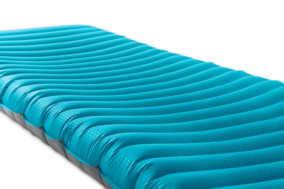 Quasar™ 3D Lightweight Non - Insulated Sleeping Pad, Regular - Quest Outdoors