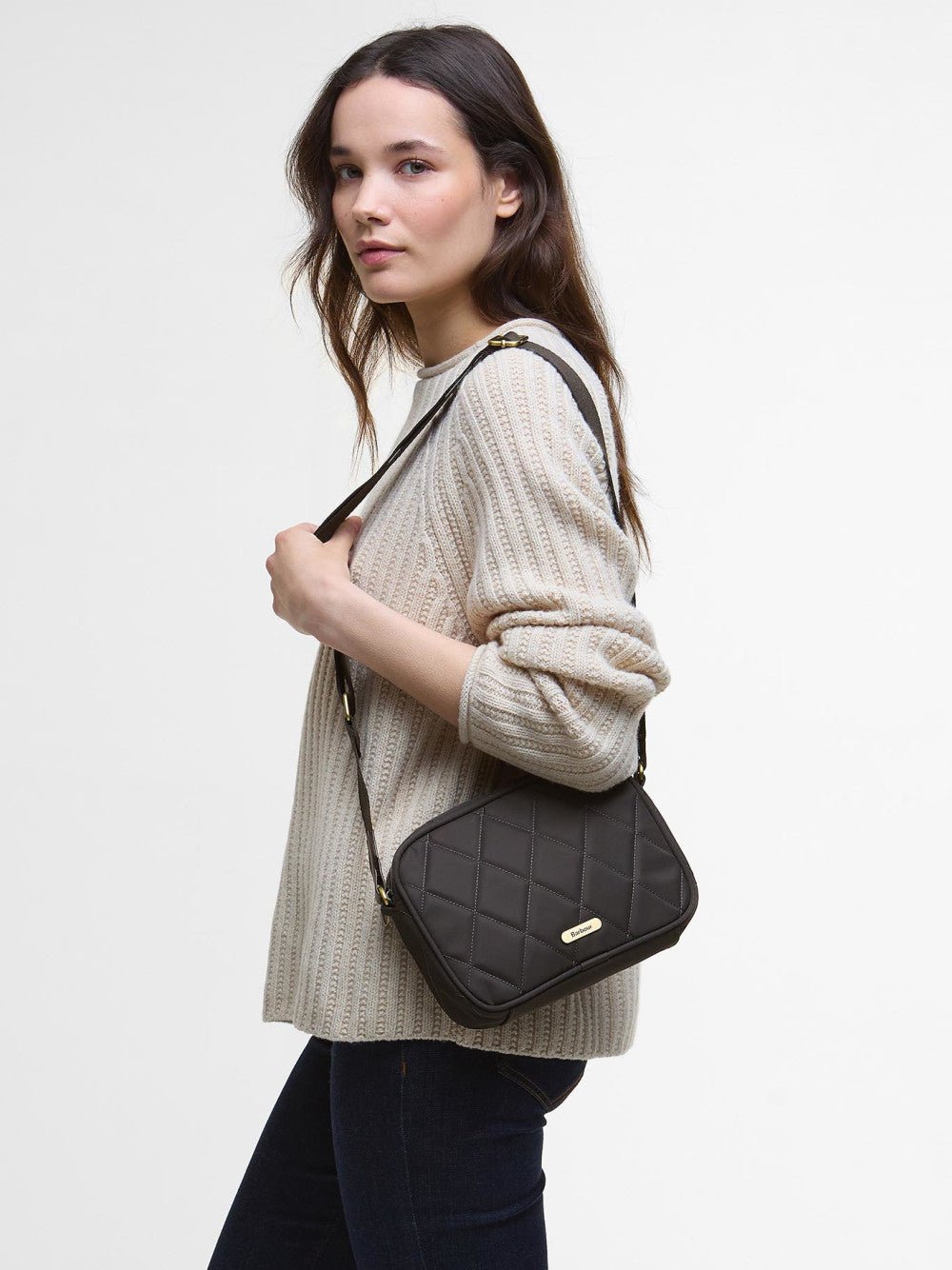 Quilted Crossbody Bag - Quest Outdoors