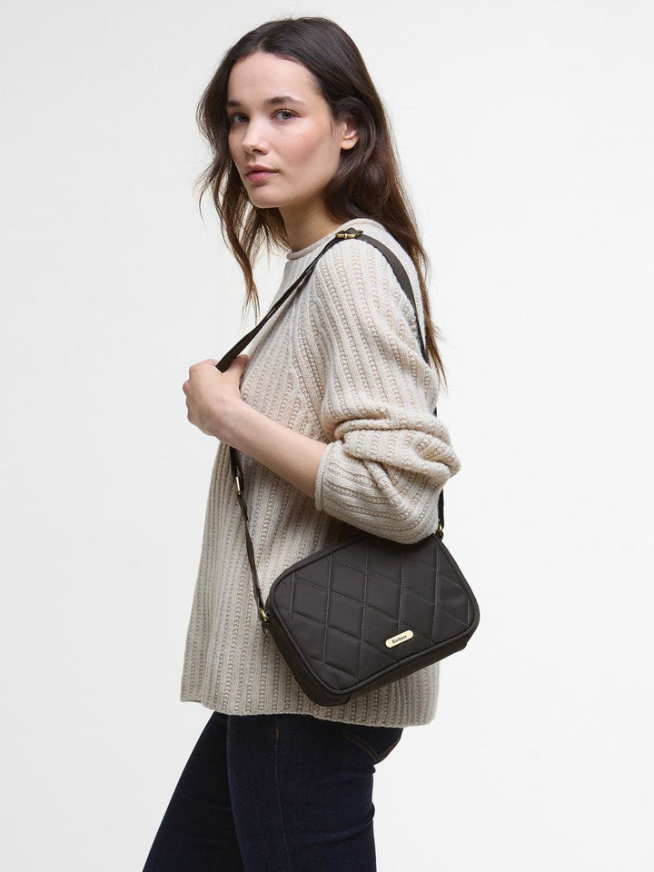 Quilted Crossbody Bag - Quest Outdoors