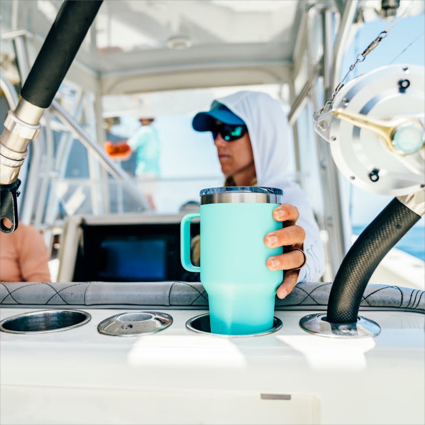 Rambler® 30 oz Travel Mug WITH STRONGHOLD™ LID - Quest Outdoors