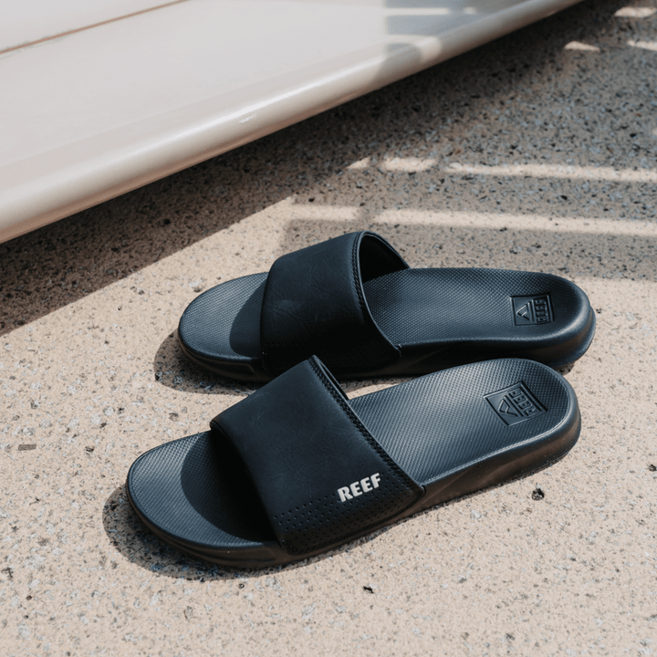 Reef Men's Tailslide - Quest Outdoors