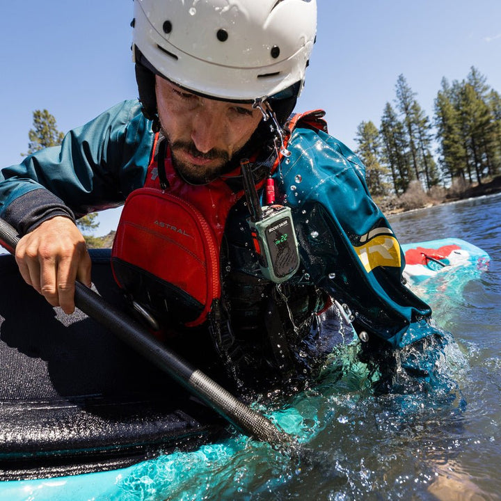 Rocky Talkie Expedition 5 Watt Radio - Quest Outdoors