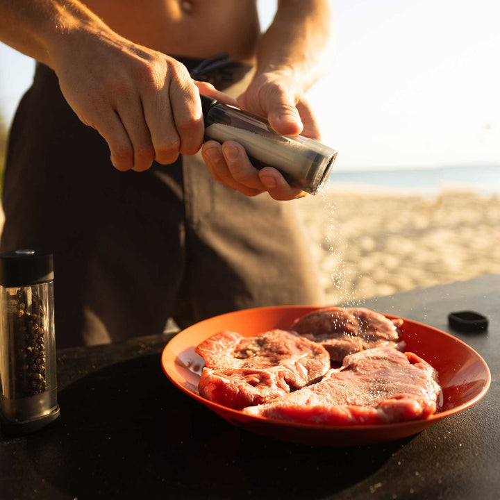 Salt / Pepper Grinder - Quest Outdoors