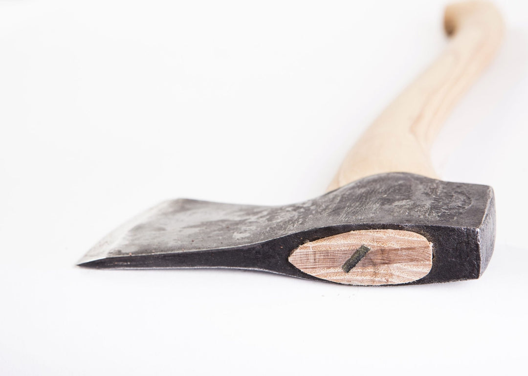 Scandinavian Forest Axe - Quest Outdoors