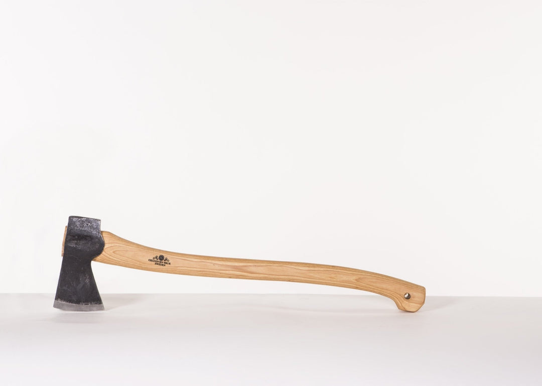 Scandinavian Forest Axe - Quest Outdoors