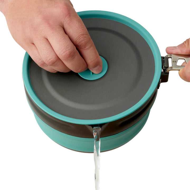 Sea to Summit Frontier UL Collapsible Pouring Pot - Quest Outdoors