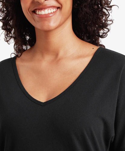 Sherpa Women's Jutnu V - Neck Tee - Quest Outdoors