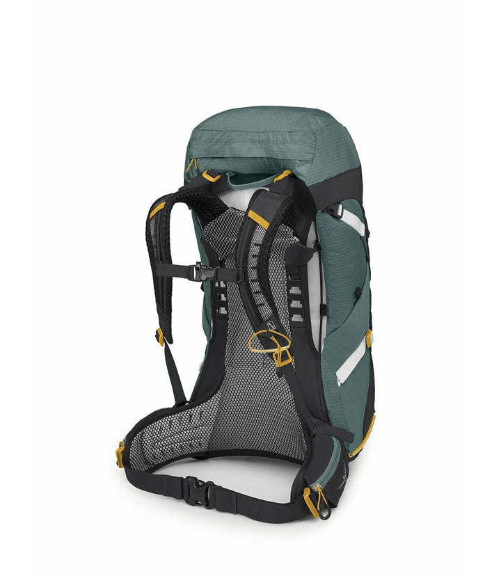 Sirrus 36 - Quest Outdoors