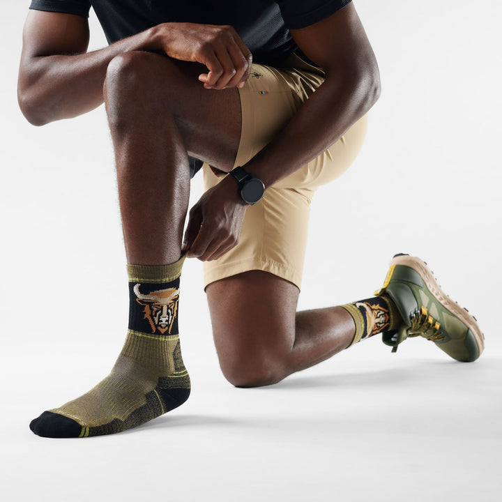 Smartwool Hike Light Cushion Bison Crew Socks - Quest Outdoors