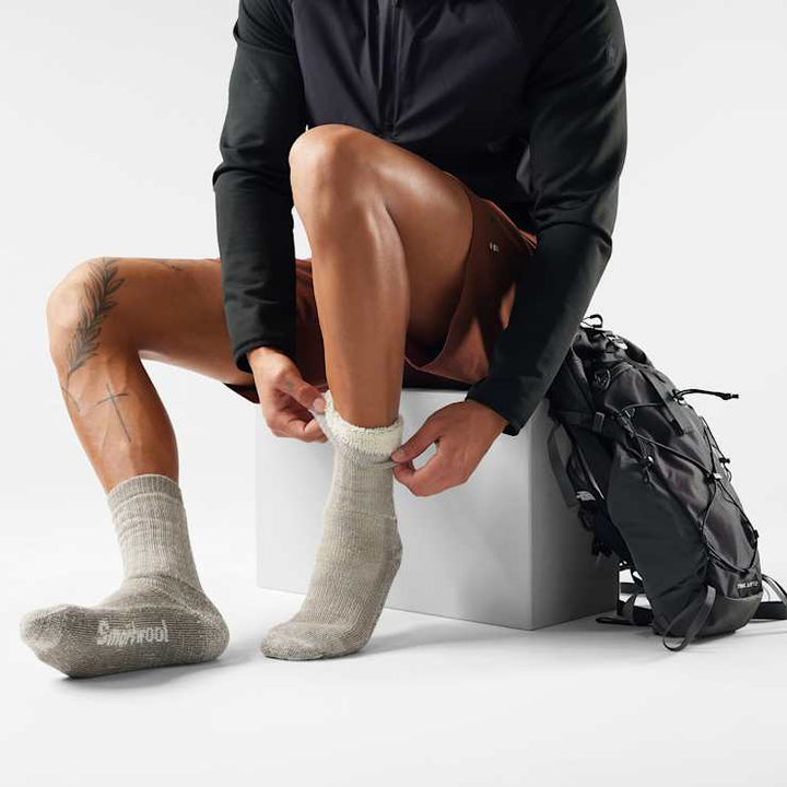 Smartwool Men's Hike Classic Extra Cushion Crew Socks - Quest Outdoors
