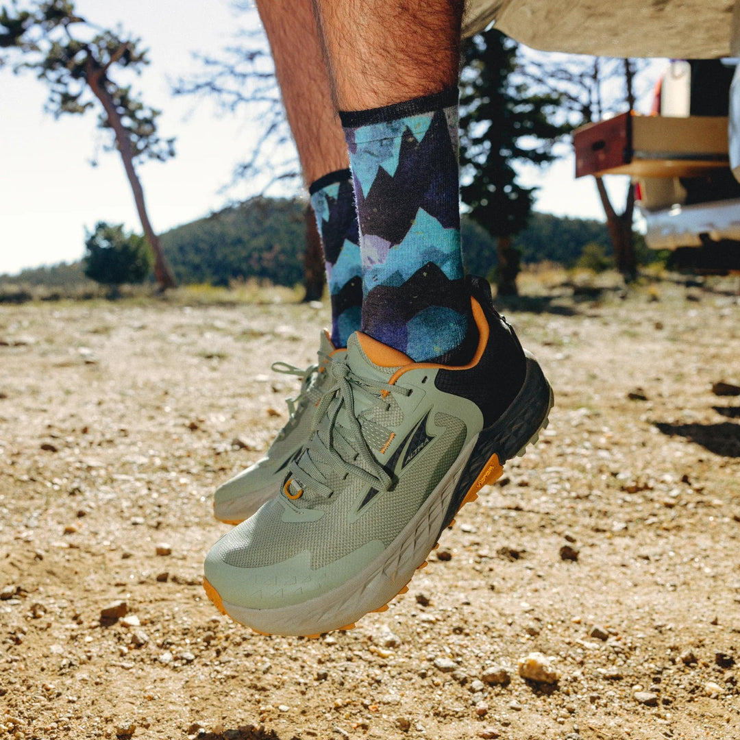 Smartwool Men's Trail Run Targeted Cushion Summit Sector Print Crew Socks - Quest Outdoors