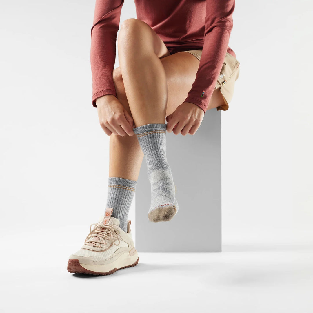 Smartwool Women's Hike Light Cushion Crew Socks - Quest Outdoors